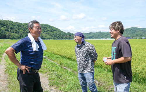 先輩スタッフの声